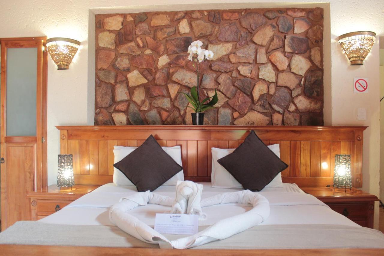 La Montagne Guest Lodge Hartbeespoort Eksteriør bilde