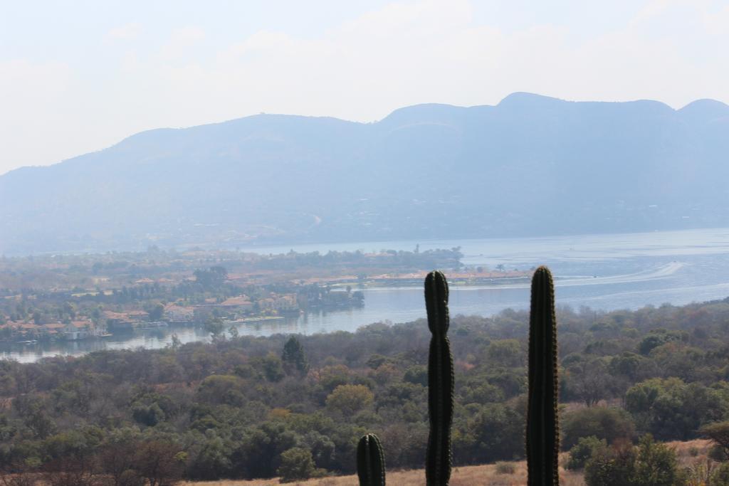 La Montagne Guest Lodge Hartbeespoort Eksteriør bilde