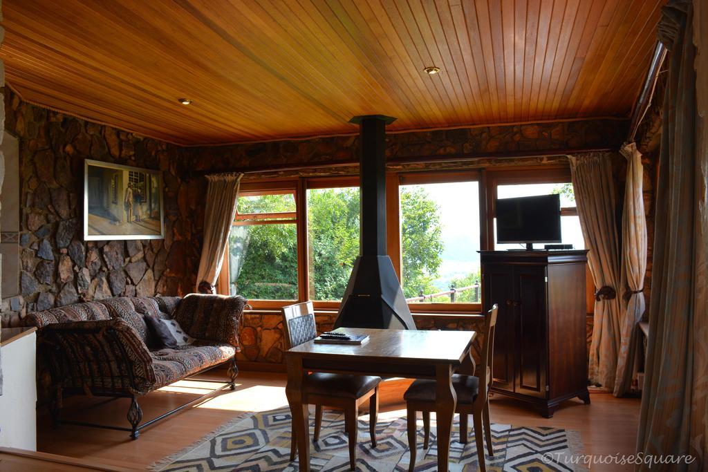 La Montagne Guest Lodge Hartbeespoort Eksteriør bilde