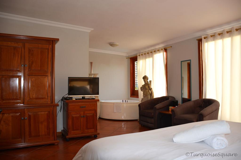 La Montagne Guest Lodge Hartbeespoort Eksteriør bilde