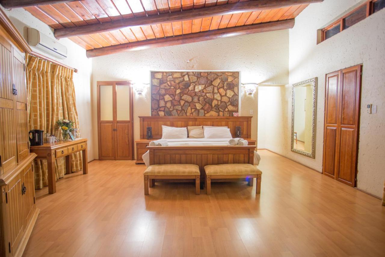 La Montagne Guest Lodge Hartbeespoort Eksteriør bilde