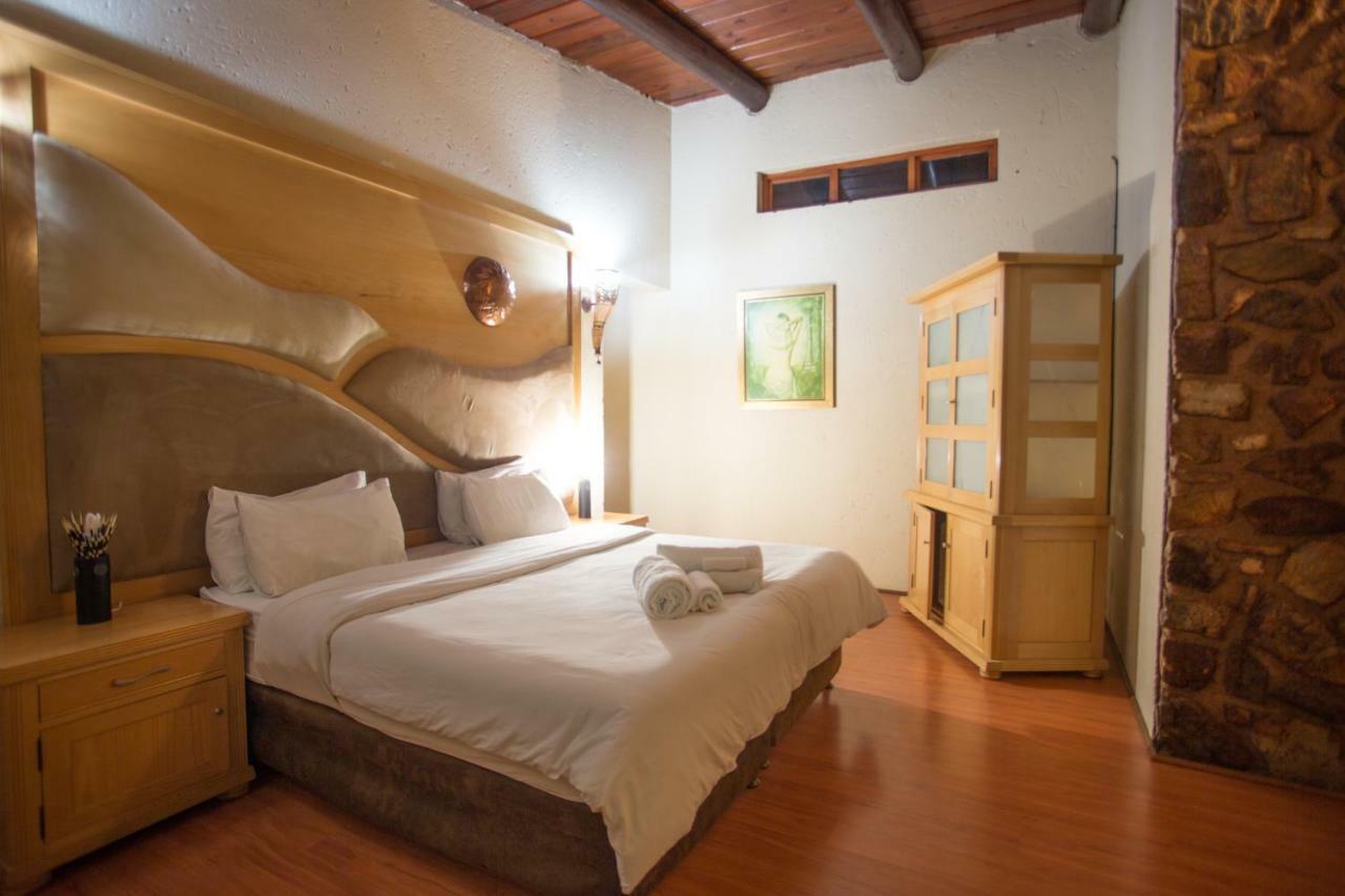 La Montagne Guest Lodge Hartbeespoort Eksteriør bilde